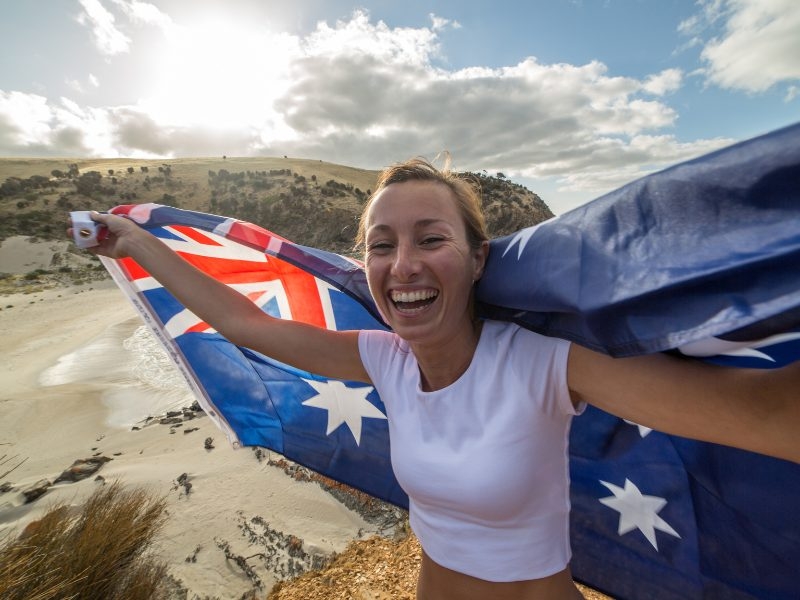 L’Australia è conosciuta per essere uno dei territori caratterizzati da flora e fauna incredibili, ma anche un ottimo sistema scolastico, che la rende tra le destinazioni studentesche internazionali più popolari al mondo.Se vuoi dare a tuo figlio la possibilità di migliorare l’inglese e frequentare un periodo scolastico a Melbourne, Sydney o Brisbane, tra le destinazioni più conosciute in Australia,allora non puoi non scegliere i programmi di Trinity ViaggiStudio!Con i programmi di Trinity ViaggiStudio avrai la possibilità di immergerti nella cultura australiana a 360 gradi, frequentando tra le High Schools più rinomate del Paese esoggiornando presso una famiglia ospitante.Sydney, l’iconica città australiana, è una destinazione “globale” caratterizzata da una natura incredibile, ma anche storia e arte aborigena. È il luogo ideale per entrare in contatto con la cultura australiana, potendo visitare i più importanti monumenti.Brisbane, terza città più grande dell’Australia, è incastonata tra il Pacifico e molti parchi nazionali. È una delle destinazioni spesso sottovalutate e poco conosciute ai molti, ma ricca di musei, di storia locale e cultura.Melbourne è la città più culturale del Paese, caratterizzata da festival ed eventi, ma è anche la culla dei Tennis Open e del Gran Premio di Formula 1. Perché non vivere la città appieno requentando anche le scuole locali?Vuoi scoprire le città australiane e partire per un High School Program? Scopri tutti i programmi disponibili e studia in uno dei distretti australiani.